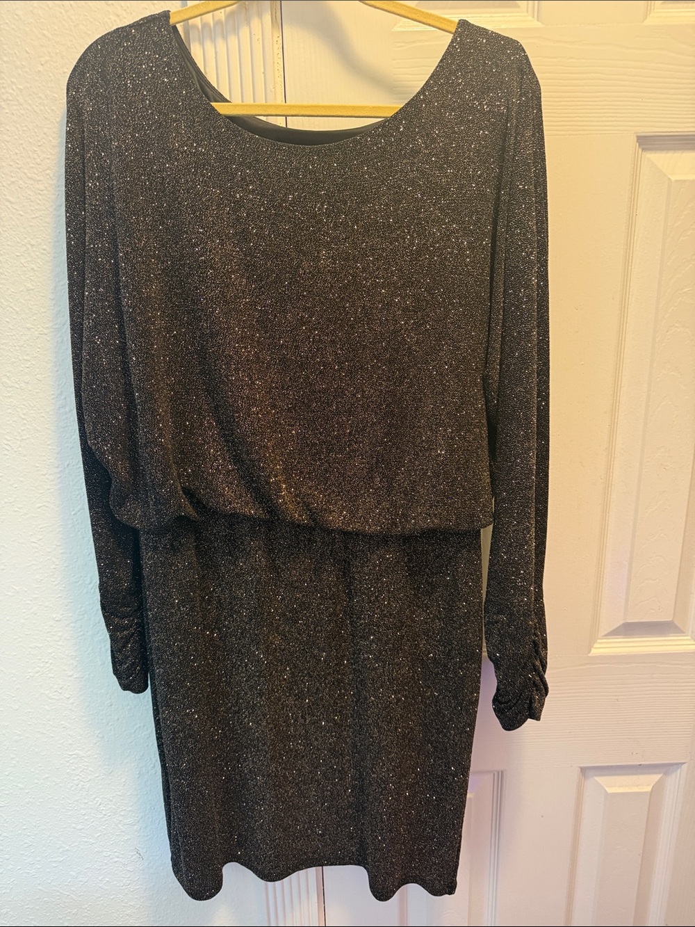 Jessica Howard Black Sparkle Long-Sleeve Blouson Dress